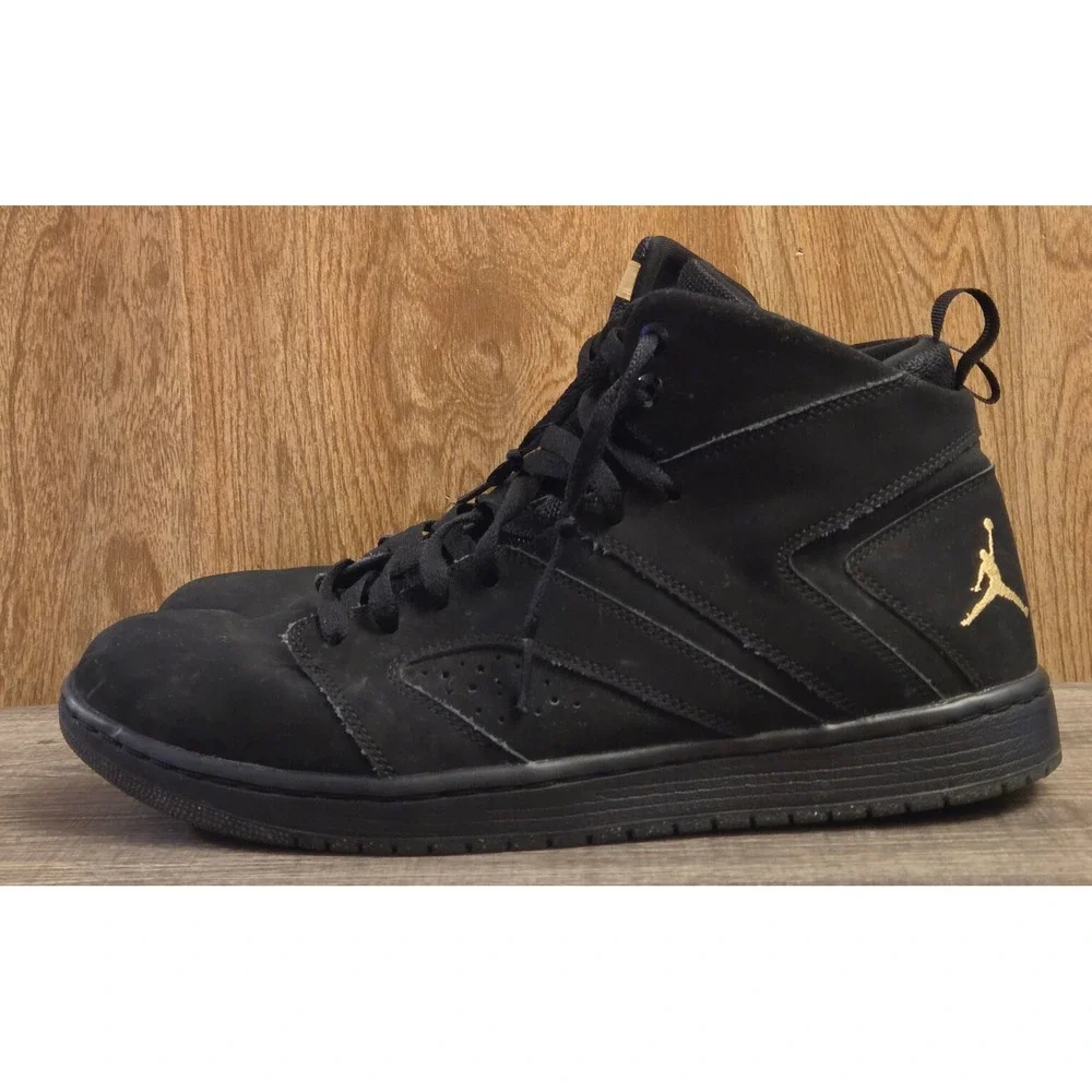 Nike Air Jordan Flight Legend Sneakers Mens Size 11.5 Black Gold Logo